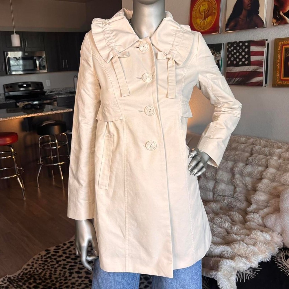 Ann Taylor LOFT Petite Cream Ruffle Collar Coat Jacket XSP ✨ - Picture 1 of 8